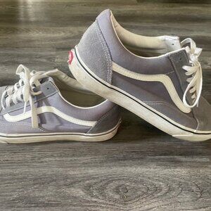 Men's Size 13 Vans sneaker